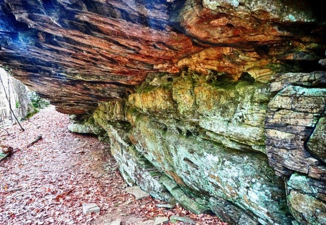 One of many rocky overhangs at the Minisink Battleground Park