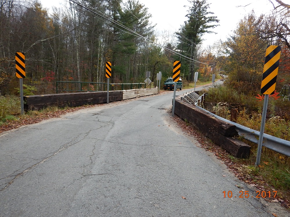 County Bridge 425 on Silver Lake Road in Woodridge